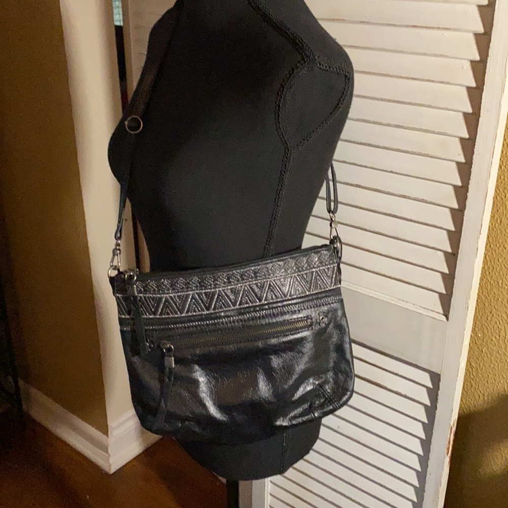 Sak Purse, many pockets for the size